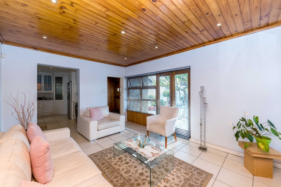 3 Bedroom Property for Sale in Heathfield Western Cape
